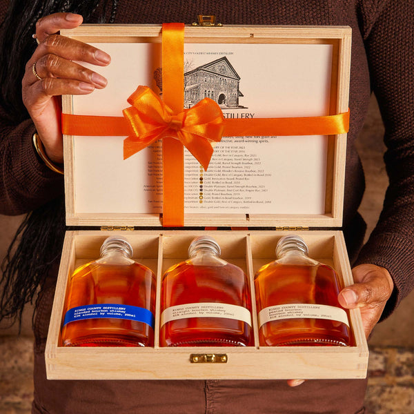 Aged Whiskey Gift Set